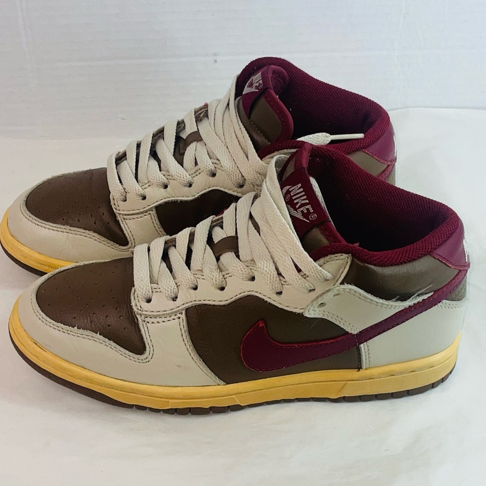 Nike Women's Dunk High 1985 "Valentine's Day" sneakers size Us 7